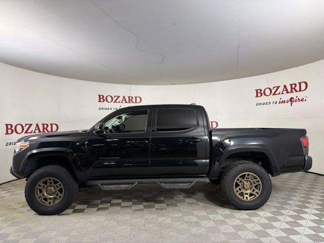 Used 2018 Toyota Tacoma SR5 AWD/4WD image 5