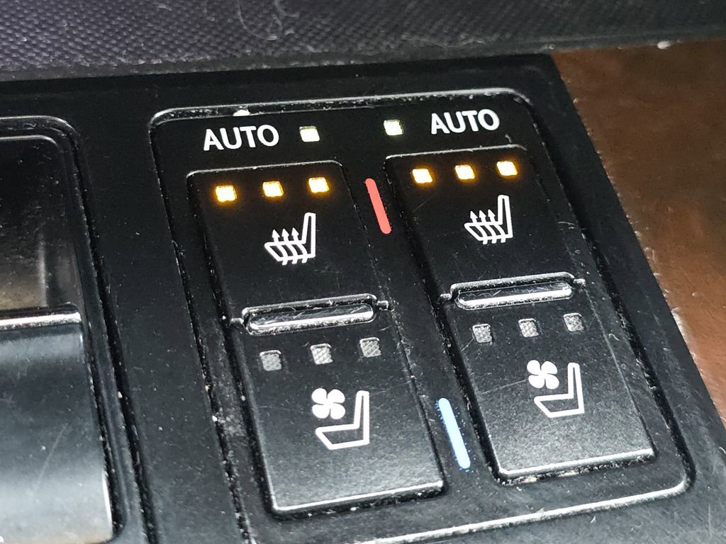 Used 2019 Lexus RX 350 AWD w/ Navigation Package image 27