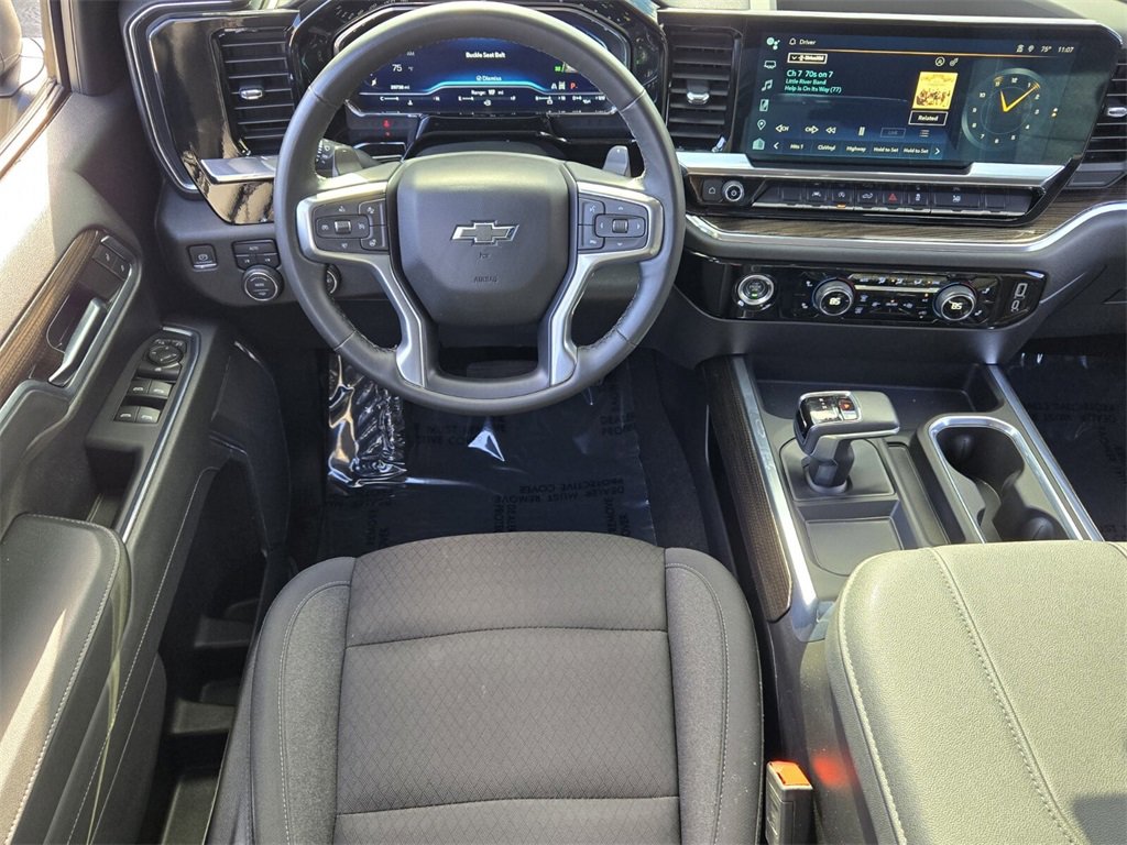 Used 2023 Chevrolet Silverado 1500 RST image 16