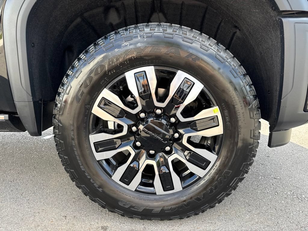 New 2026 GMC Sierra 2500 Denali Ultimate AWD/4WD image 31