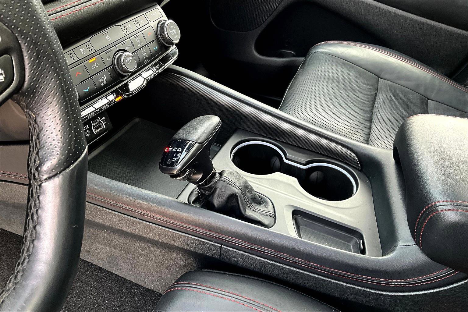 Used 2024 Dodge Durango GT image 15