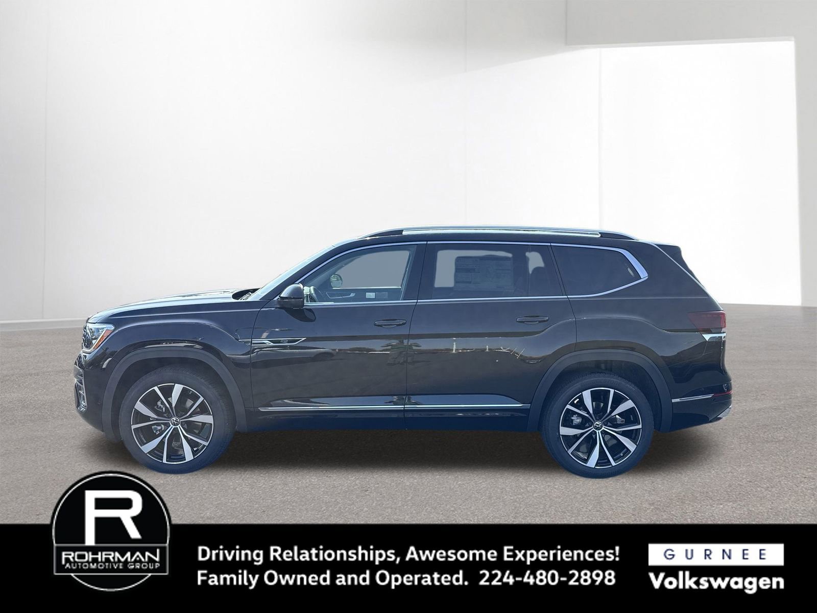 New 2026 Volkswagen Atlas SEL Premium R-Line image 5