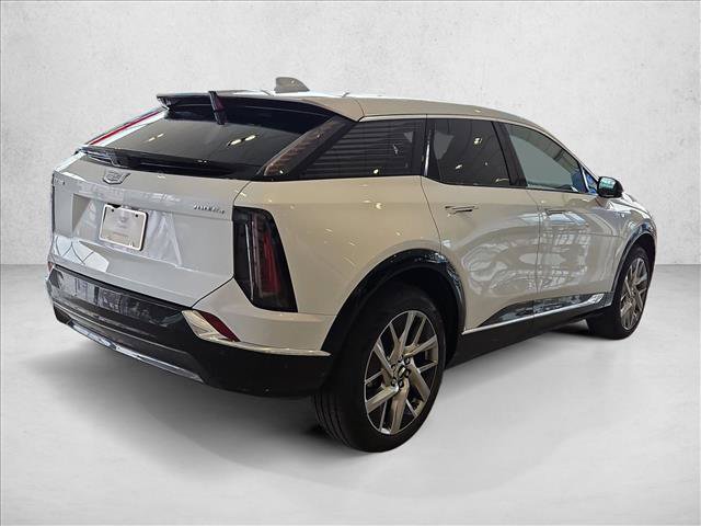 New 2026 Cadillac Optiq Luxury 2 w/ LPO, Floor Liner Package AWD/4WD image 2
