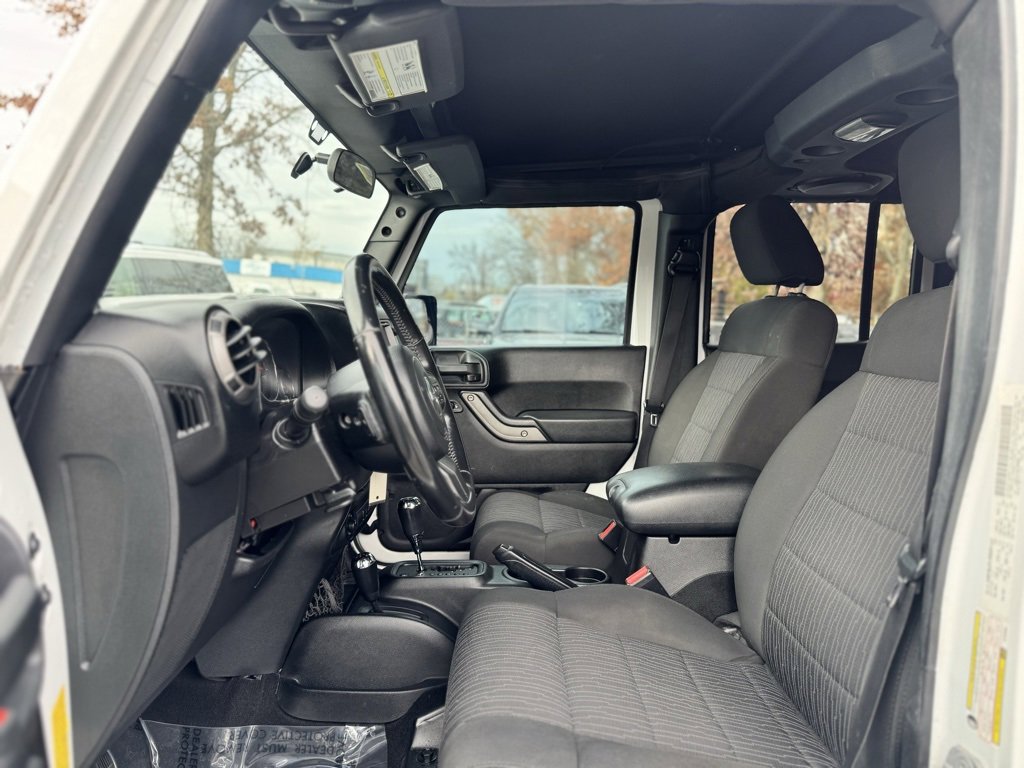 Used 2011 Jeep Wrangler Unlimited Sport image 14