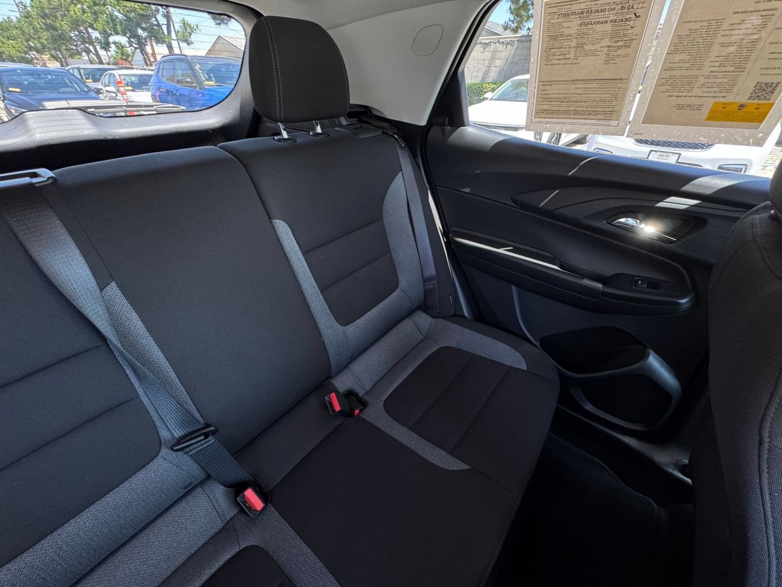 Used 2025 Chevrolet TrailBlazer LT FWD image 36