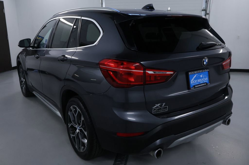 Used 2022 BMW X1 xDrive28i w/ Convenience Package AWD/4WD image 5