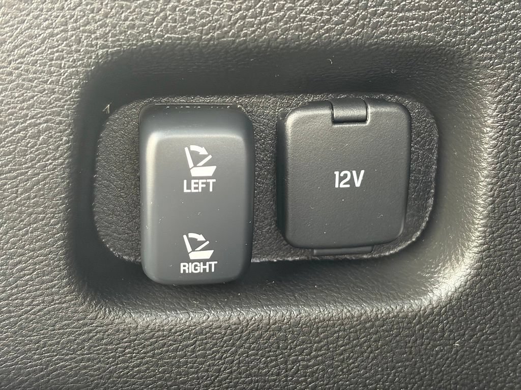 Used 2024 Ford Edge SEL w/ Convenience Package AWD/4WD image 10