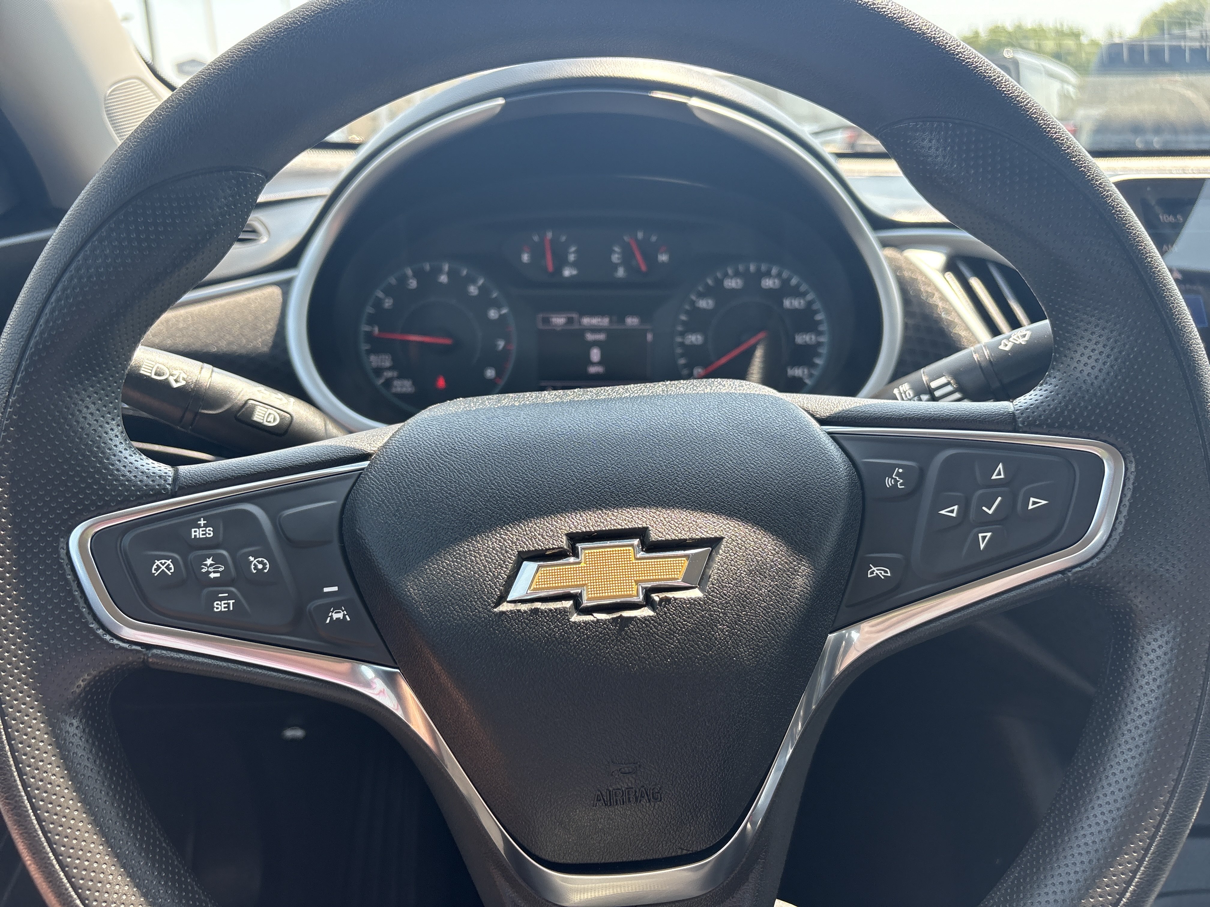 Used 2023 Chevrolet Malibu LS w/ Driver Confidence Package FWD image 8