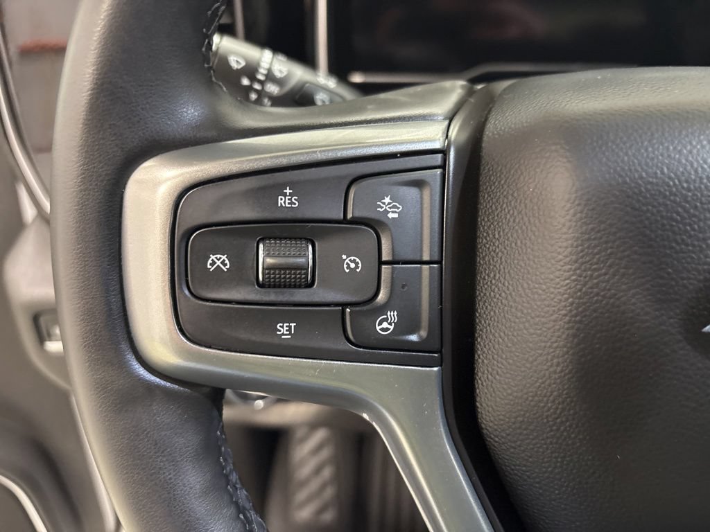 Used 2023 Chevrolet Silverado 1500 RST AWD/4WD image 27