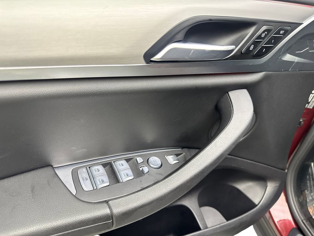 Used 2022 BMW X4 xDrive30i w/ Premium Package image 33