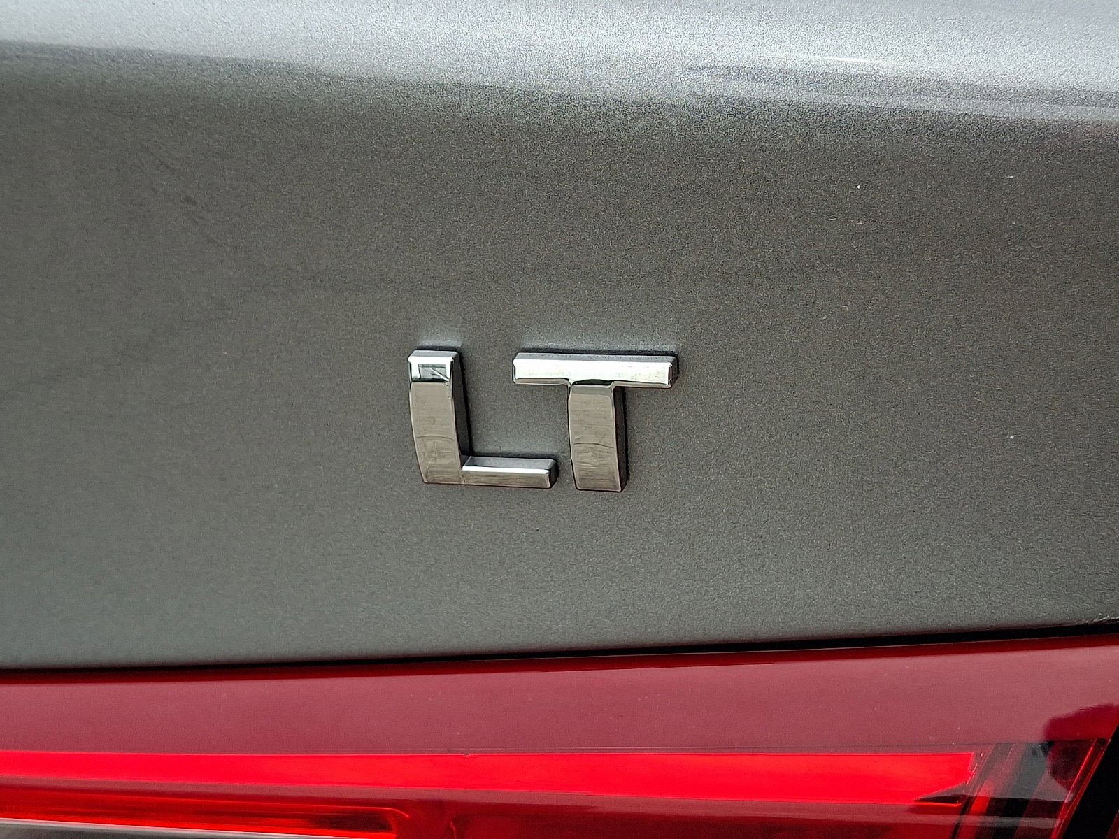 Used 2024 Chevrolet Malibu LT FWD image 30