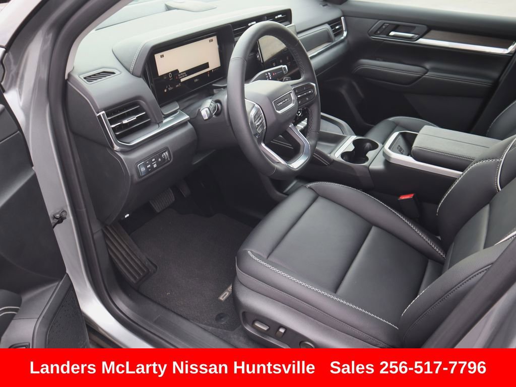 Used 2026 GMC Terrain Denali w/ LPO, Floor Liner Package image 17