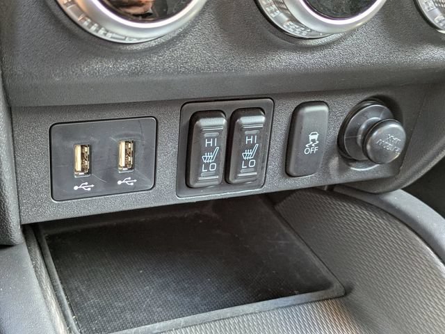 Used 2025 Mitsubishi Outlander Sport LE AWD/4WD image 23