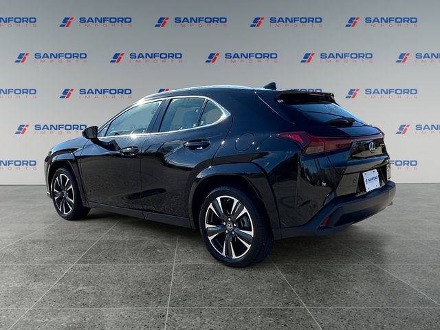 Used 2023 Lexus UX 250h FWD w/ Accessory Package (Z1) image 3