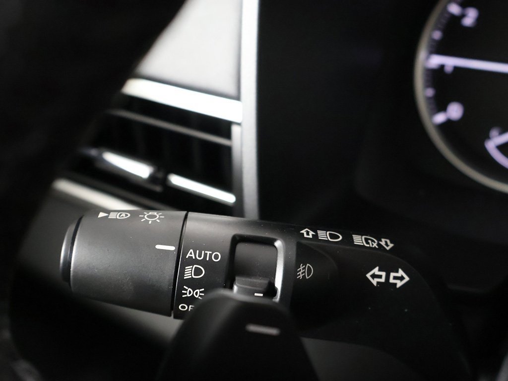 New 2025 Mitsubishi Outlander SE image 46