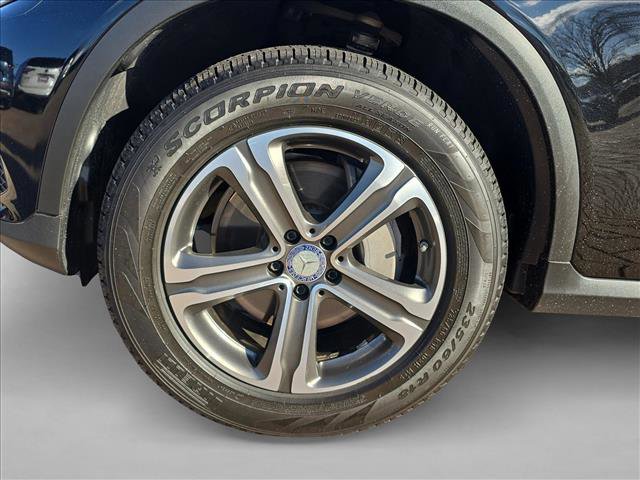 Used 2016 Mercedes-Benz GLC 300 4MATIC image 20