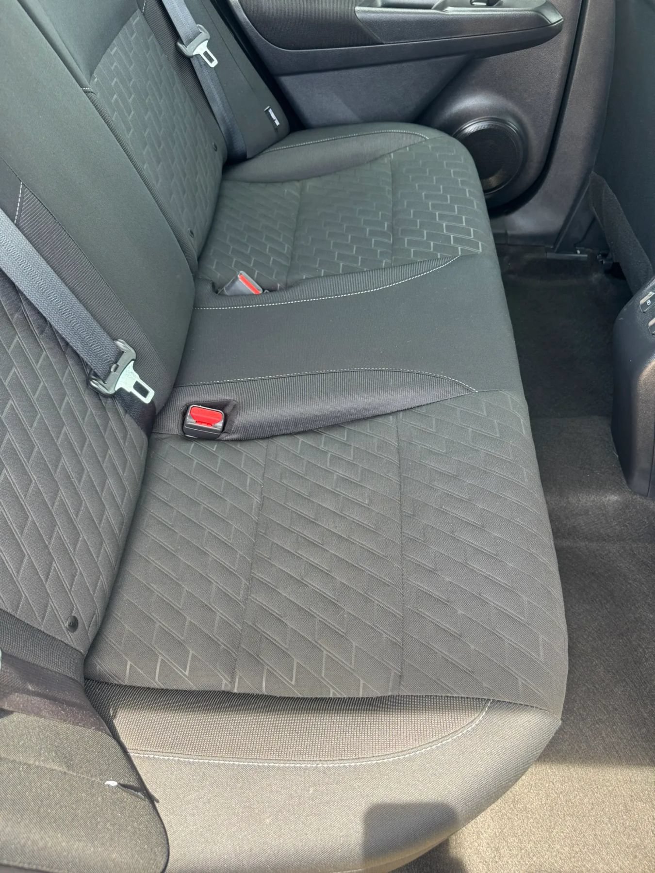 Used 2023 Nissan Kicks SV FWD image 39