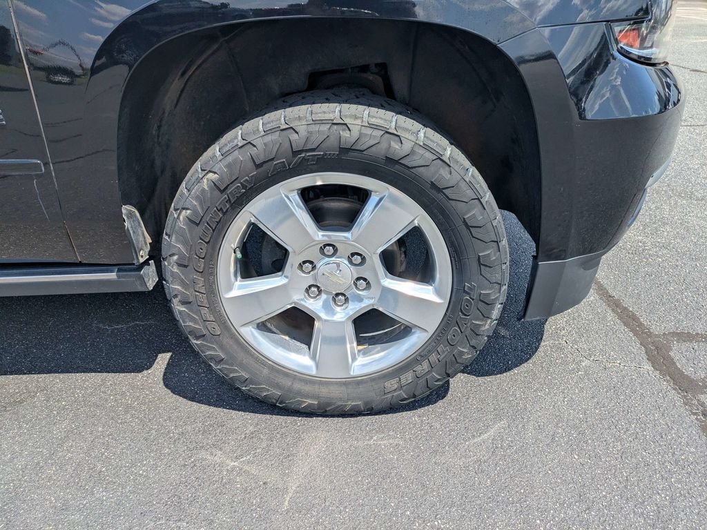Used 2020 Chevrolet Tahoe Premier w/ Max Trailering Package AWD/4WD image 11