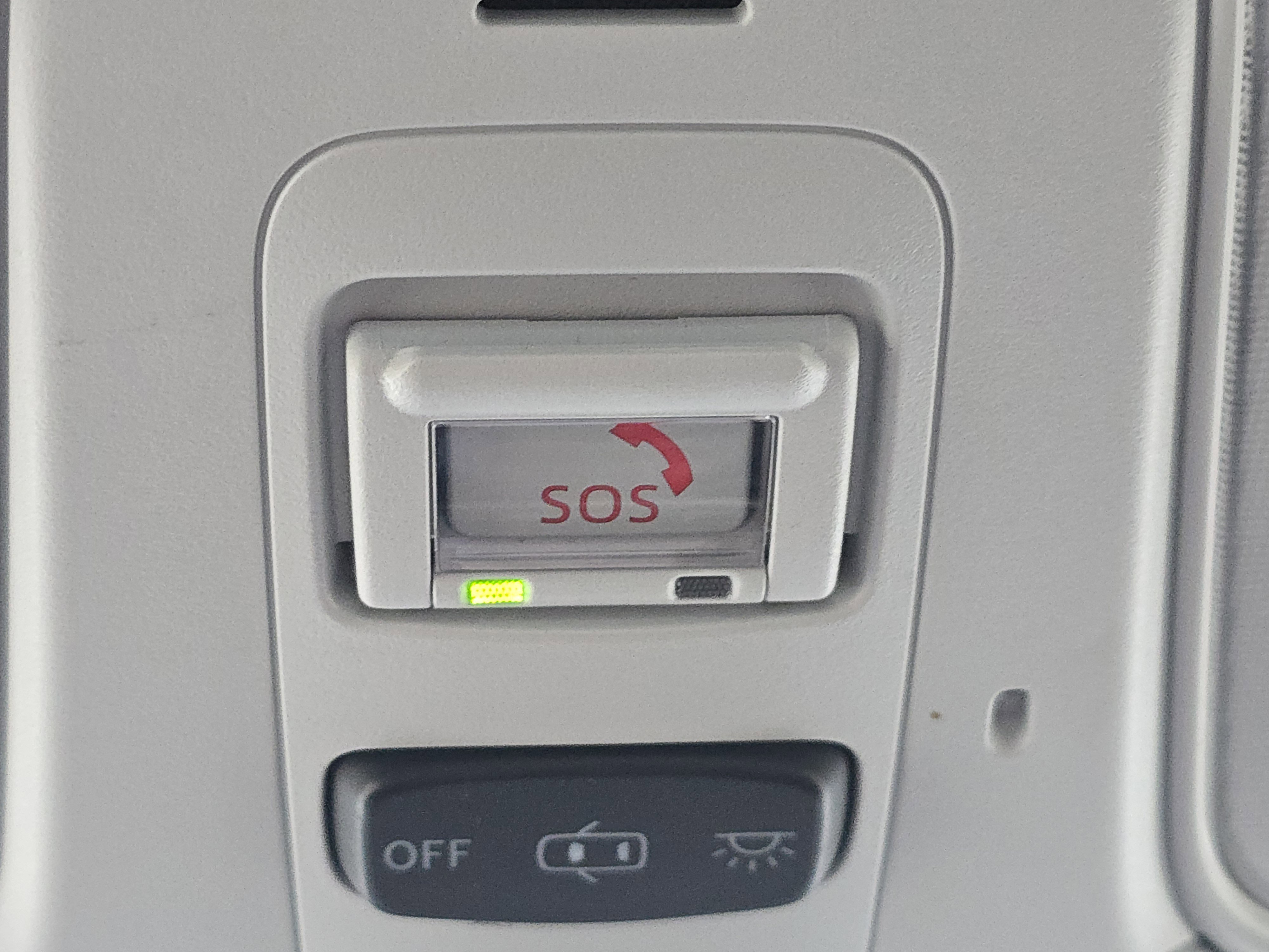 Used 2022 Toyota Prius XLE w/ Advanced Technology Package image 26