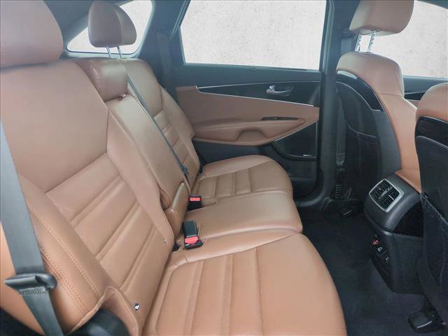 Used 2019 Kia Sorento SX FWD image 24