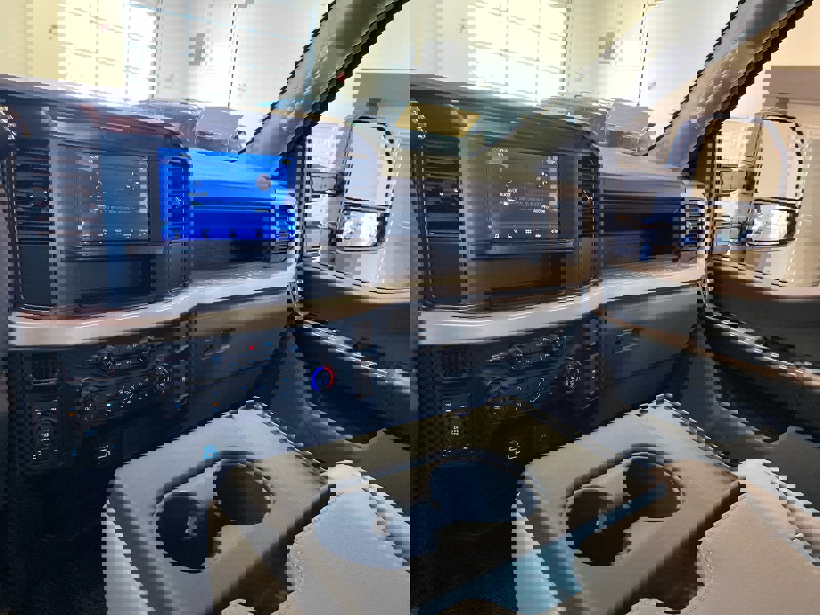 New 2026 Ford F250 XL w/ XL Chrome Package image 15