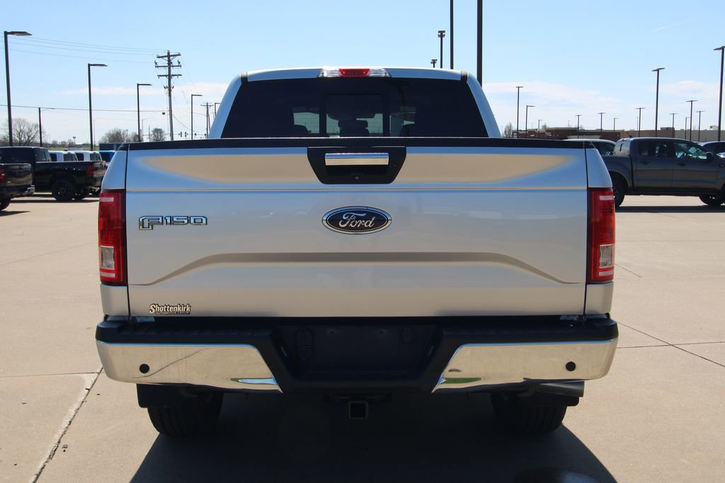 Used 2017 Ford F150 XLT w/ Equipment Group 302A Luxury image 14