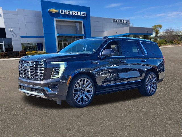Used 2025 GMC Yukon Denali Ultimate AWD/4WD image 34