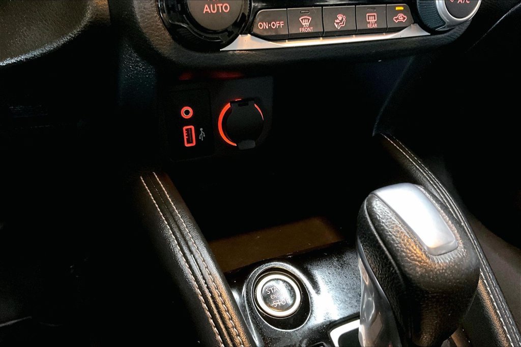 Used 2020 Nissan Kicks SR w/ Exterior Package FWD image 15