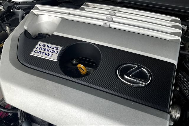 Used 2019 Lexus UX 250h w/ Accessory Package 2 AWD/4WD image 31