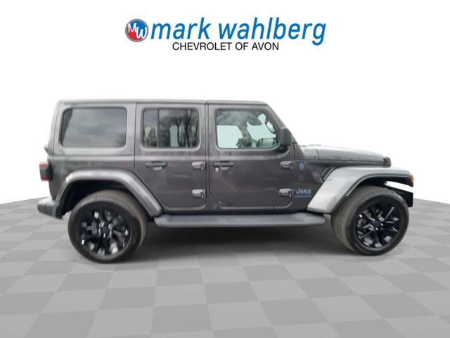 Used 2025 Jeep Wrangler Unlimited Sahara image 5