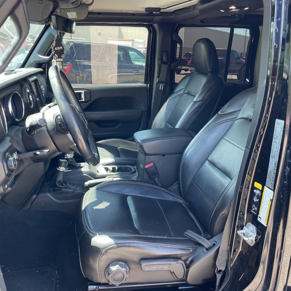 Used 2021 Jeep Wrangler Unlimited Sahara w/ Cold Weather Group image 9