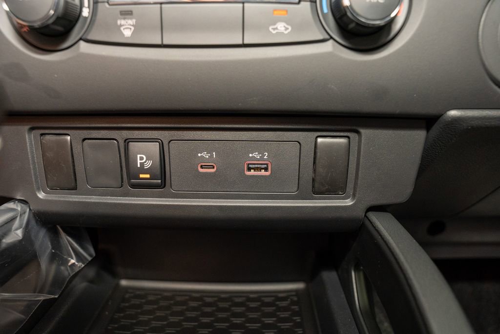 New 2026 Nissan Frontier SV w/ Tow Package image 11