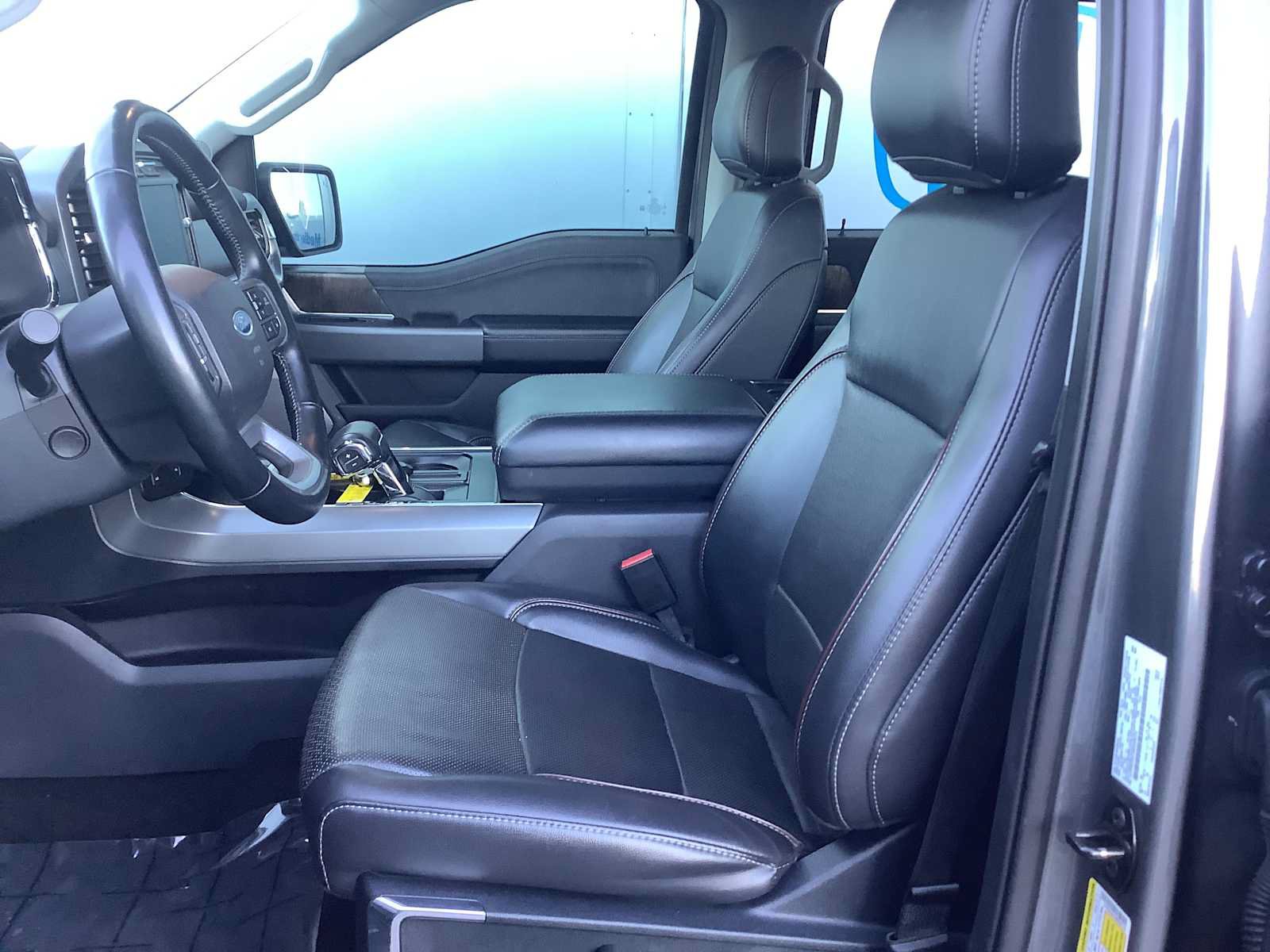 Used 2021 Ford F150 Lariat w/ Equipment Group 502A High AWD/4WD image 11