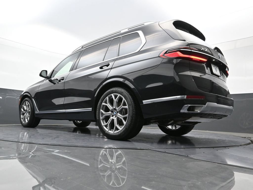 New 2026 BMW X7 xDrive40i w/ Premium Package AWD/4WD image 31