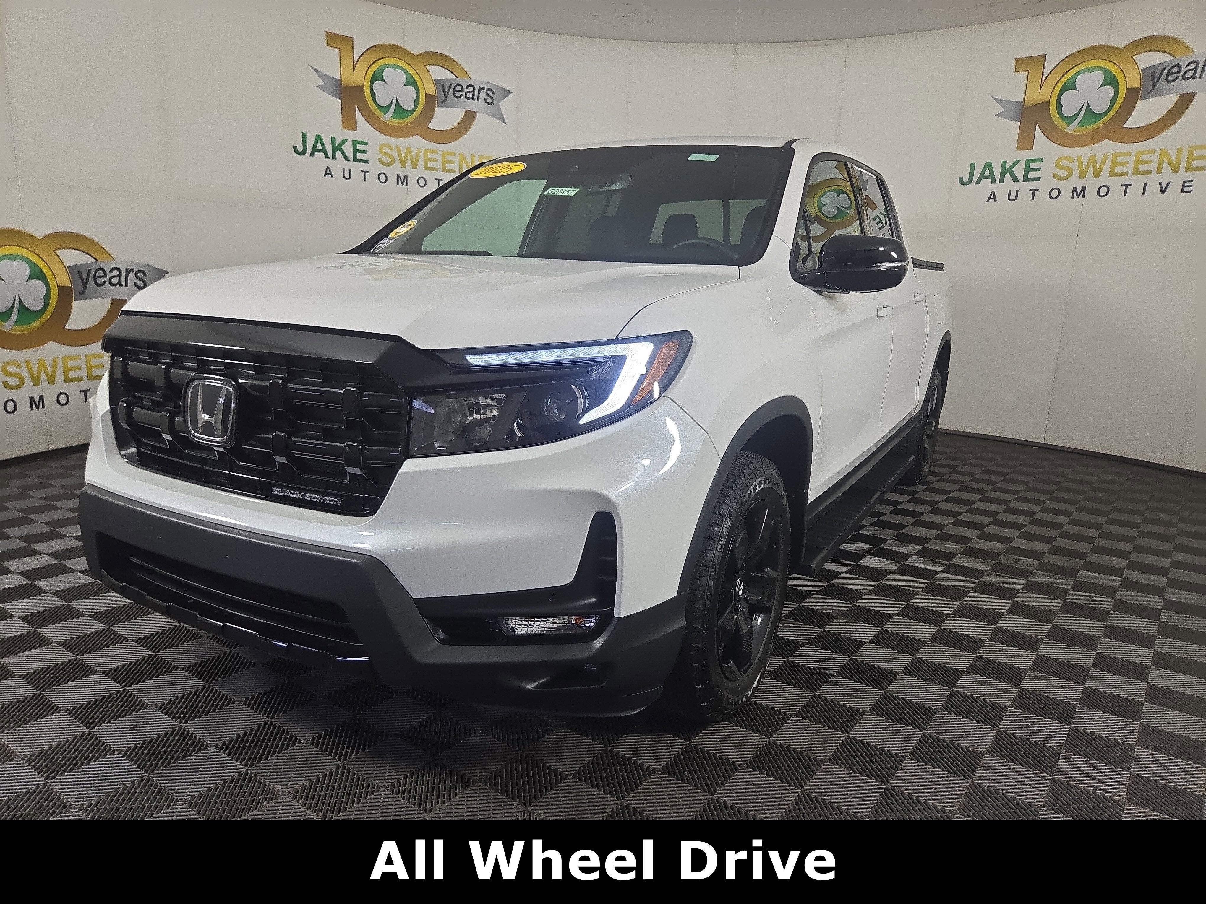 Used 2025 Honda Ridgeline Black Edition image 3