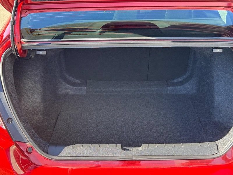 Used 2019 Honda Civic EX image 9