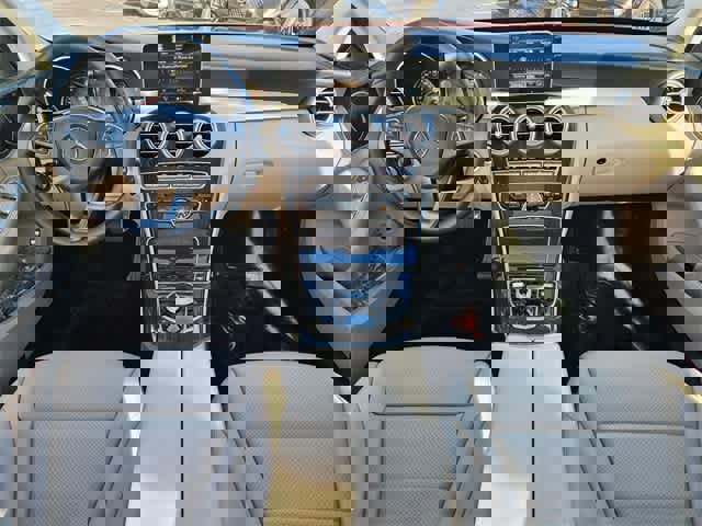 Used 2018 Mercedes-Benz C 300 4MATIC Sedan image 15