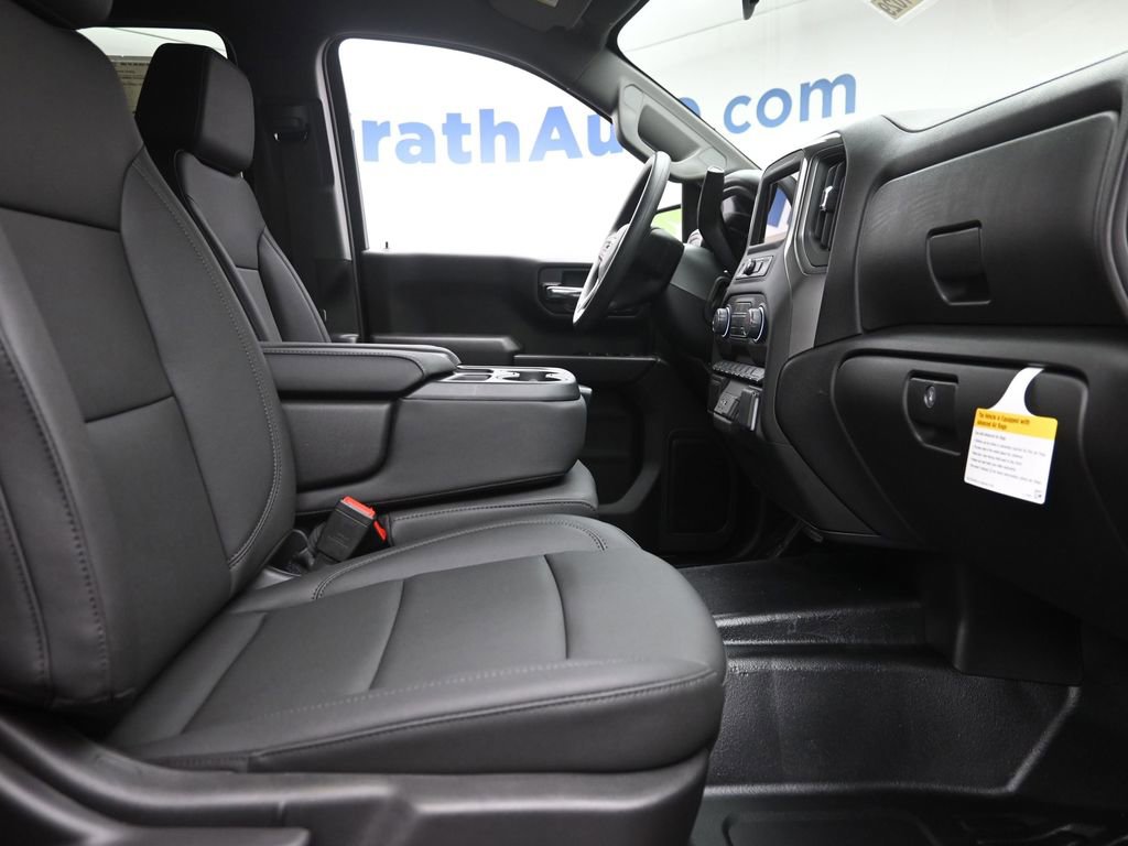 New 2026 Chevrolet Silverado 1500 W/T image 7