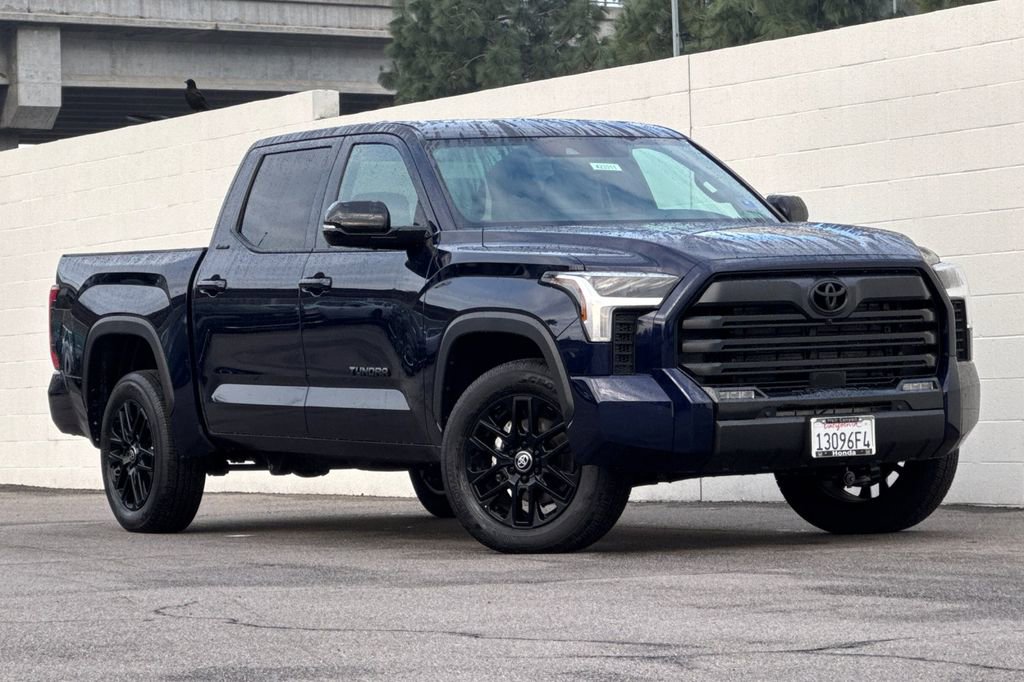 Used 2025 Toyota Tundra Limited image 2