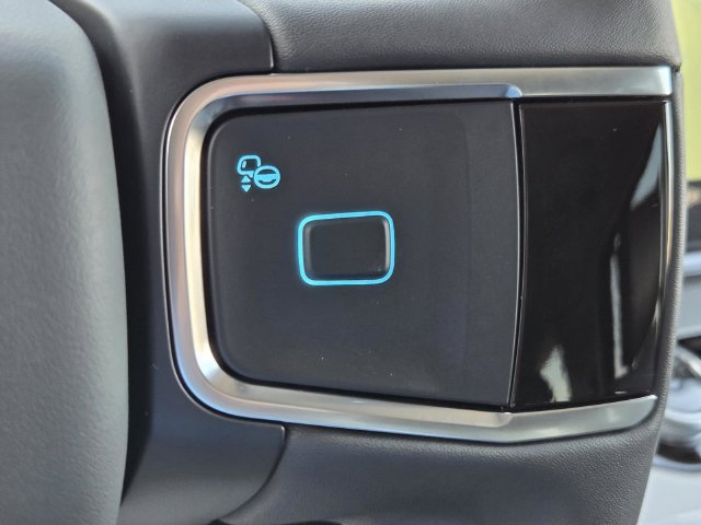 New 2027 Ford Expedition Active RWD image 20