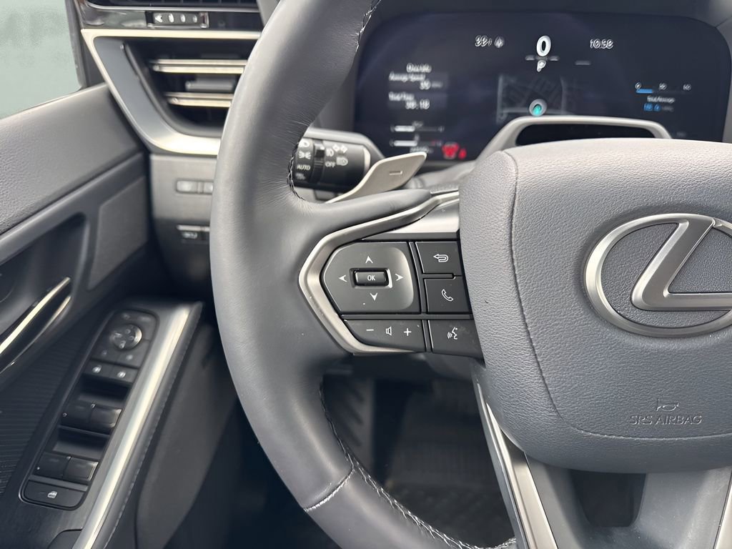Used 2024 Lexus GX 550 w/ Cold Area Package AWD/4WD image 17