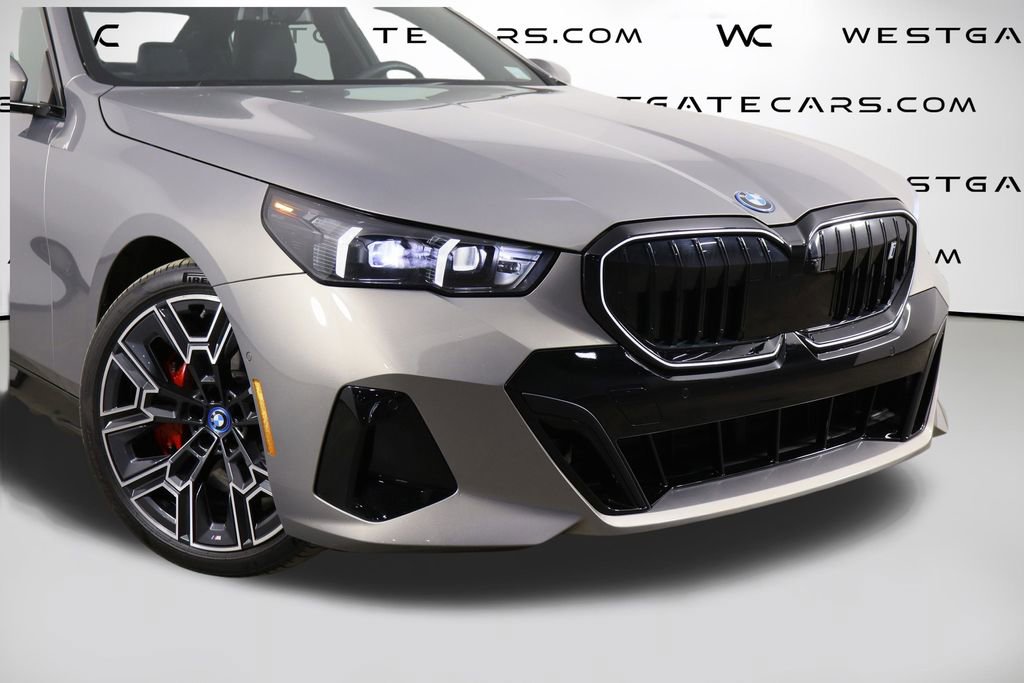 Used 2024 BMW i5 eDrive40i w/ M Sport Package image 47