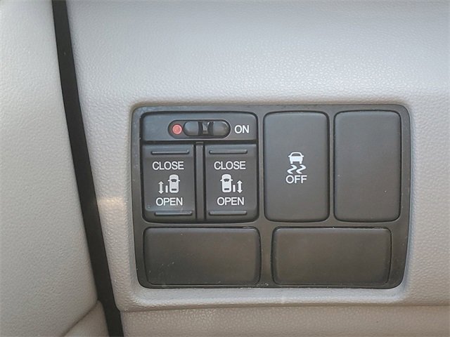 Used 2016 Honda Odyssey EX image 18