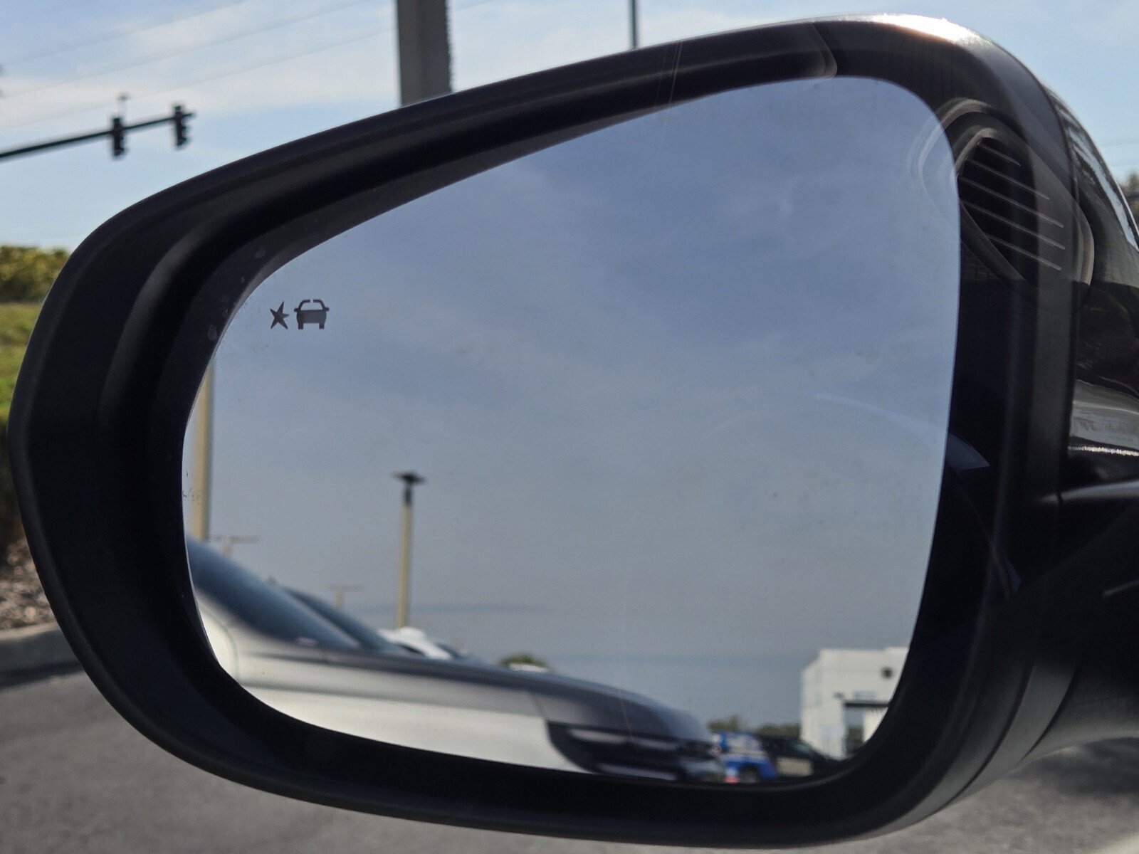 New 2026 Chevrolet Trax RS image 13