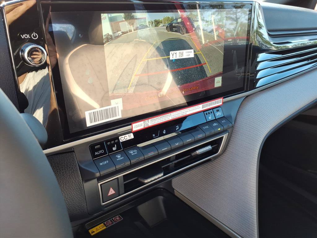 New 2026 Toyota Camry SE w/ Multimedia Upgrade Package FWD image 19