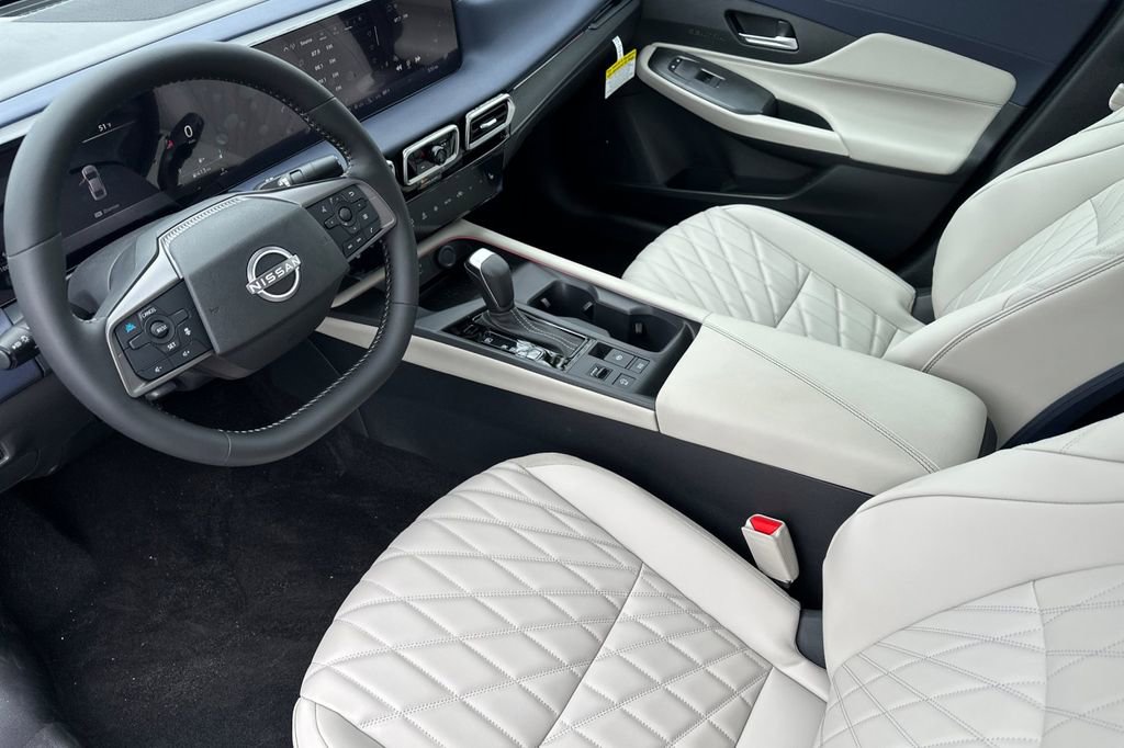 New 2026 Nissan Sentra SL w/ Floor Mat Package image 10