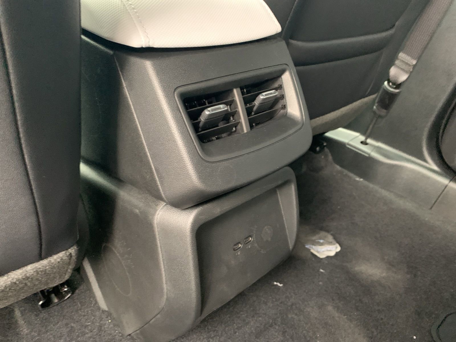 New 2026 Chevrolet Equinox EV LT image 16