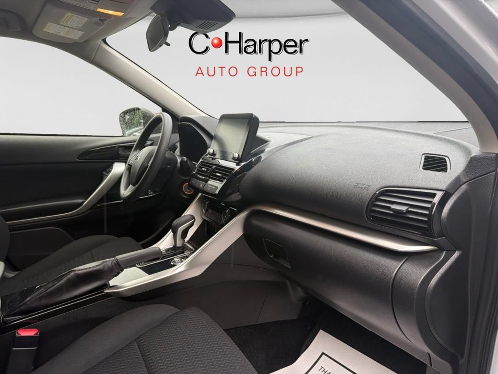 Used 2023 Mitsubishi Eclipse Cross LE AWD/4WD image 19