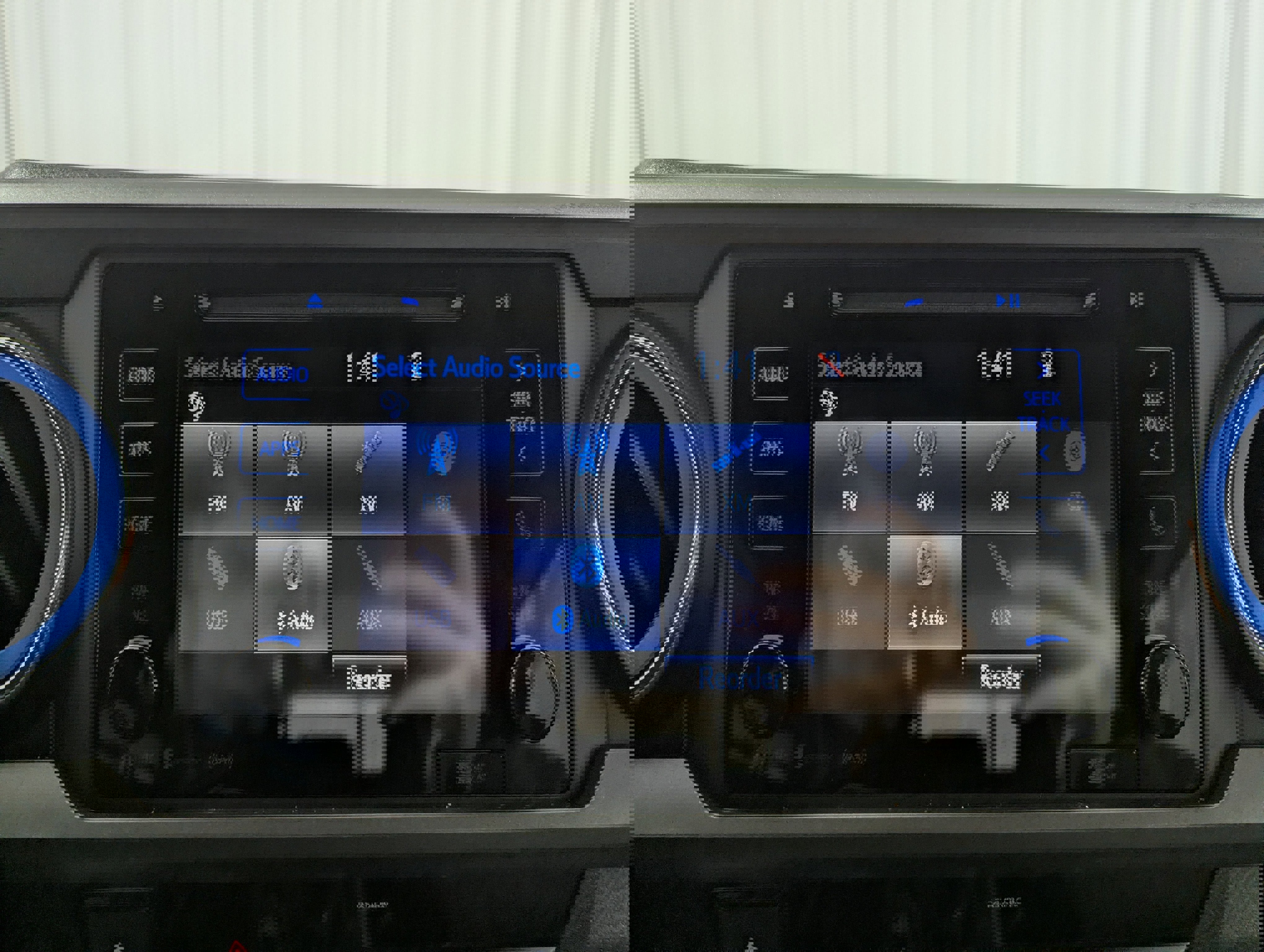 Used 2018 Toyota Tacoma SR image 19