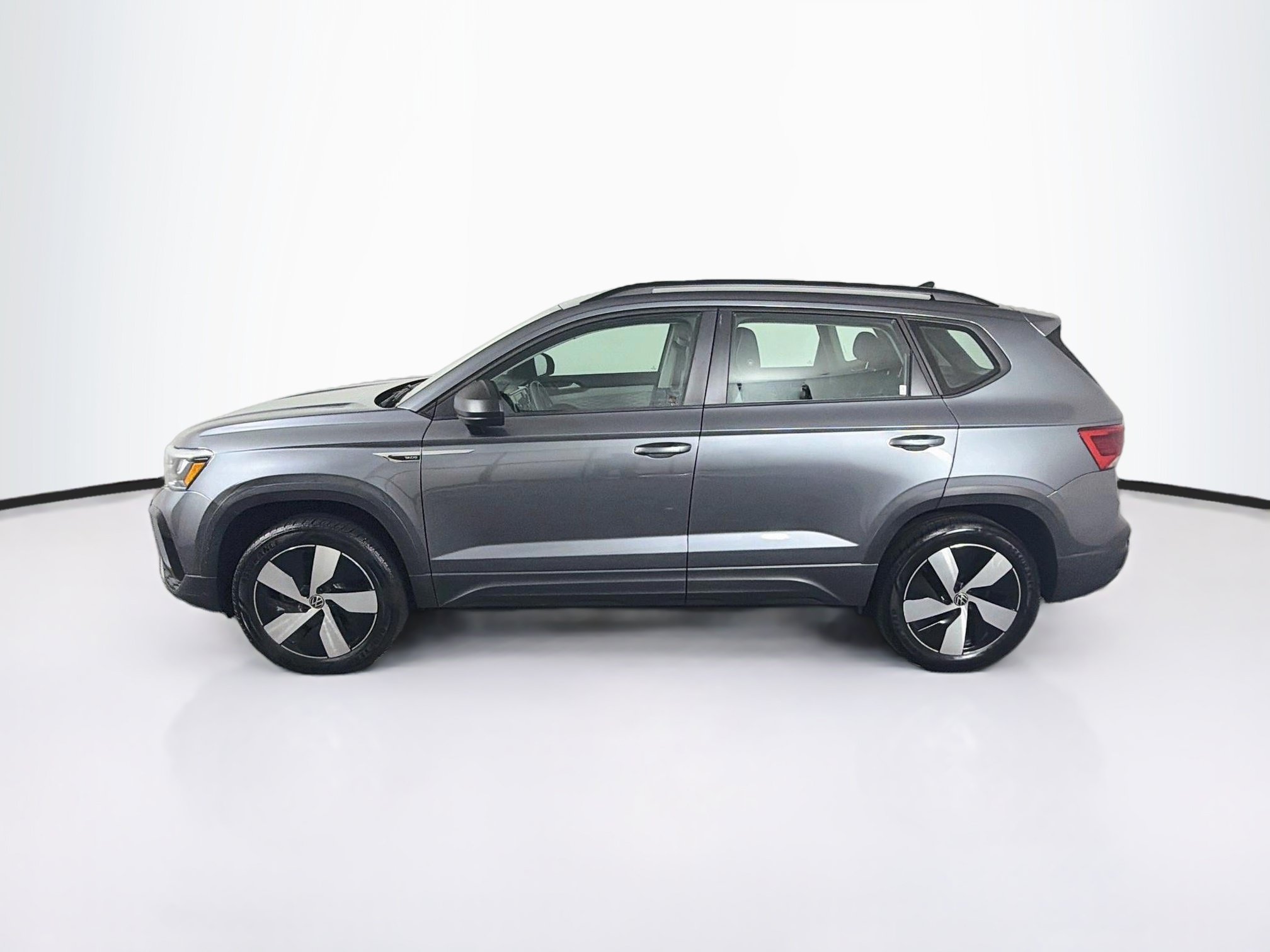Used 2024 Volkswagen Taos S AWD/4WD image 4